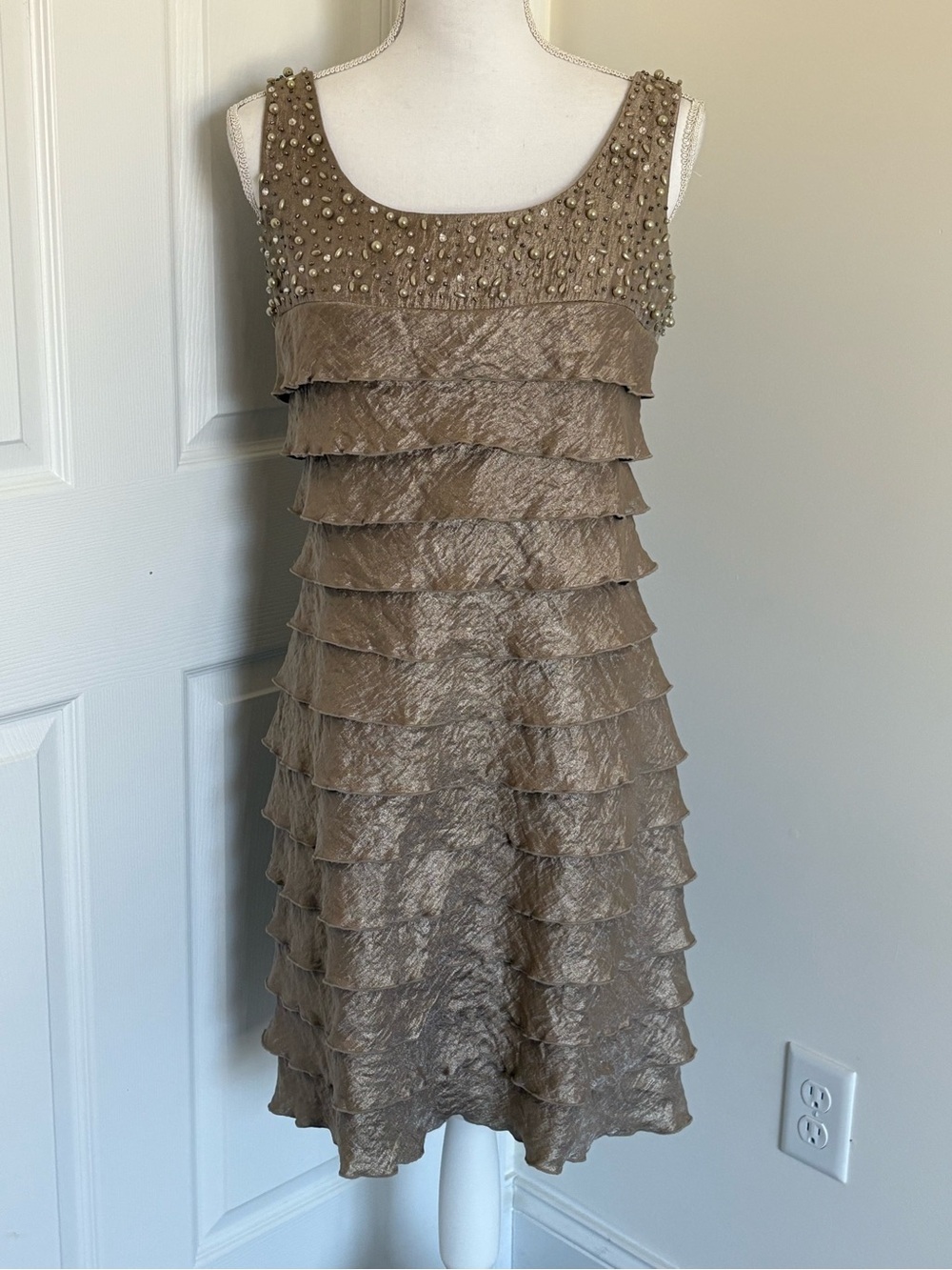 Jessica Howard Tan Outerwear